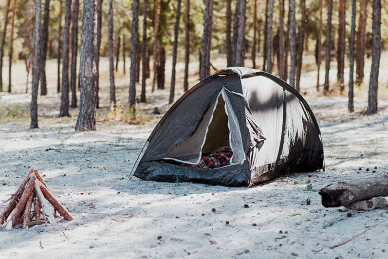 Campingzelt im Winter